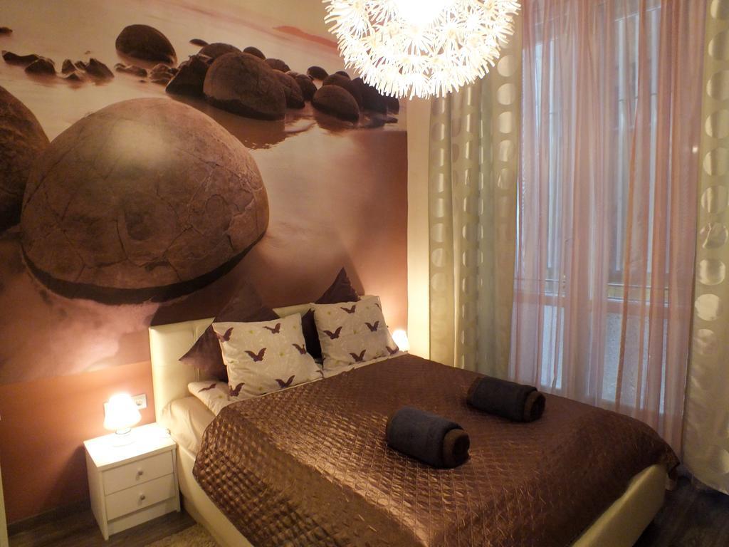 Standard Apartment By Hi5 - Feherhajo Budapest Phòng bức ảnh